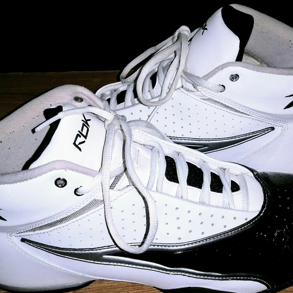 Reebok "RB 704" (Size 12) Men's Basketball Shoes - Picture 6 of 6